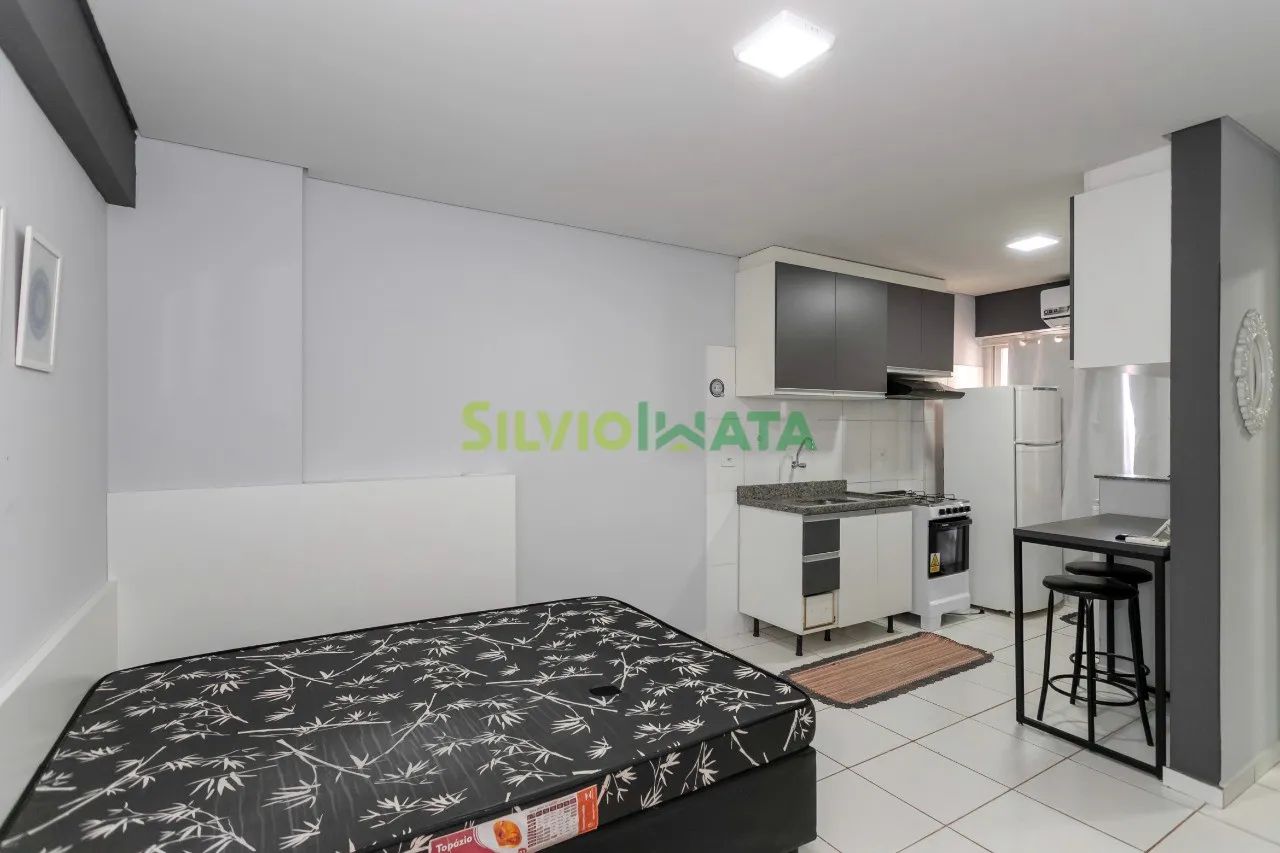 EXCELENTE KITINET MOBILIADA PARA MORAR NA ZONA 08, EM FRENTE A UNICESUMAR. - Foto 4