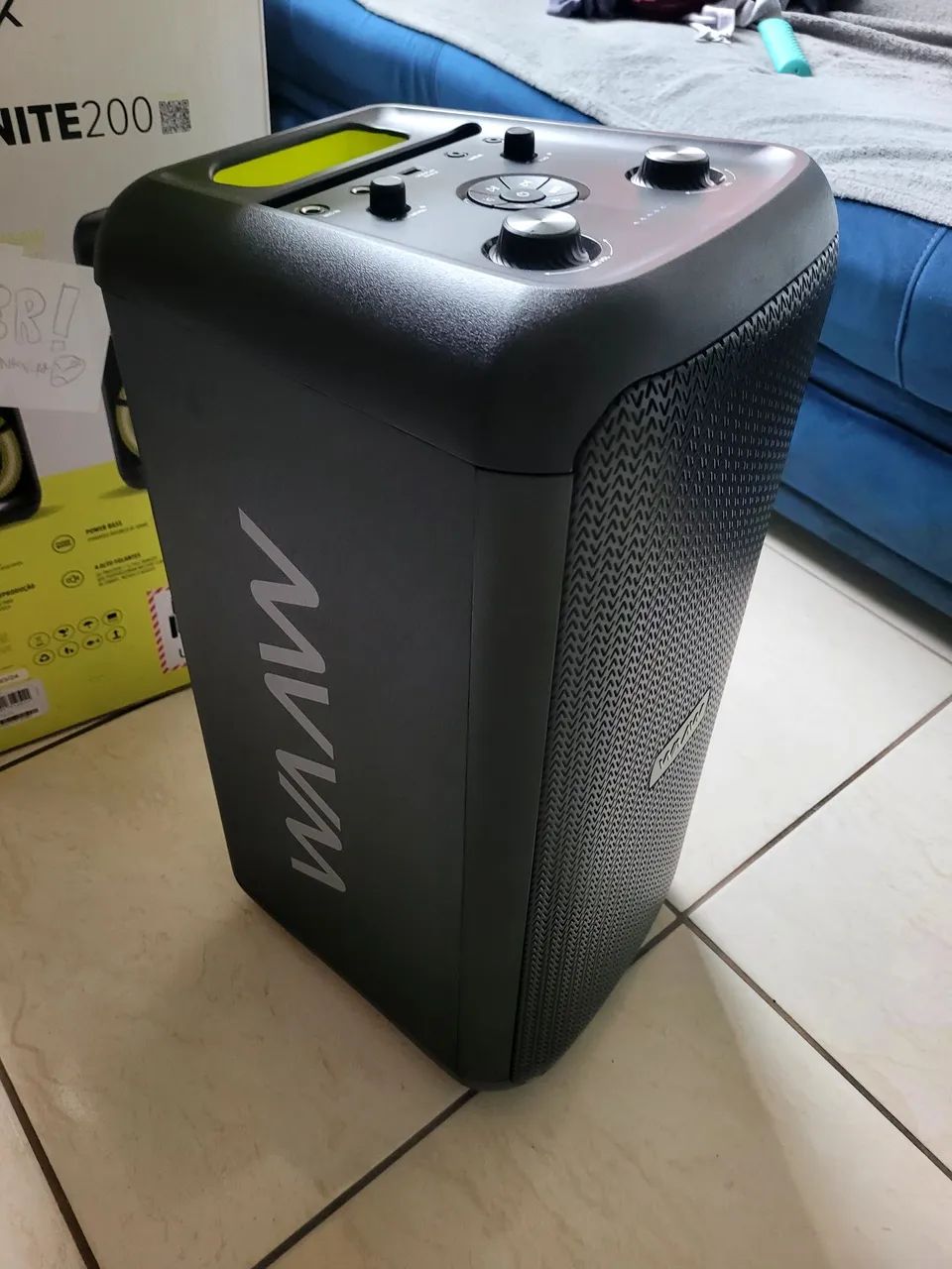 Caixa de som infinite200 