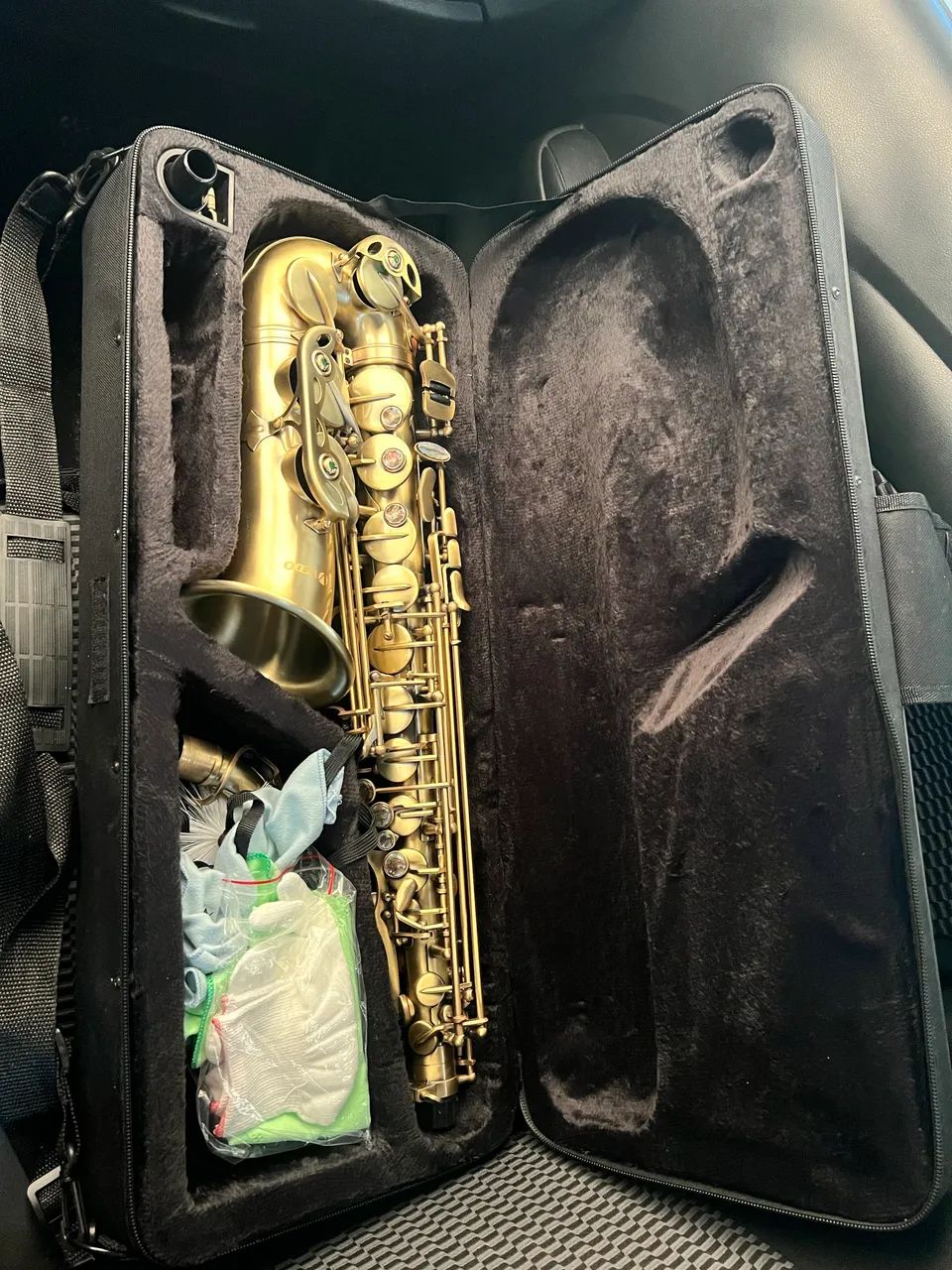 Sax alto completo com estojo - Foto 3