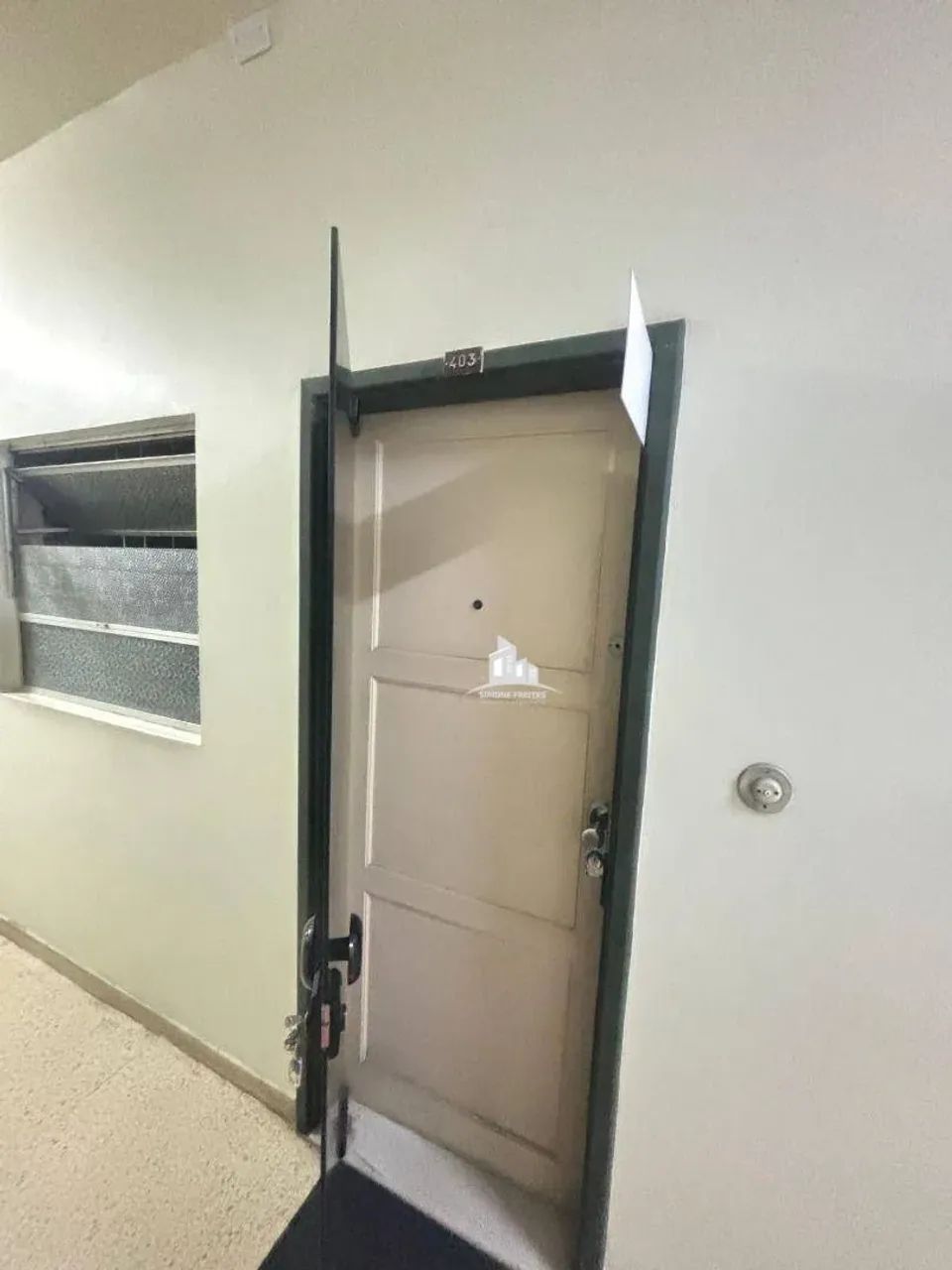 VENDE-SE SALA COMERCIAL NO EDIFÍCIO CBS EM VOLTA REDONDA/RJ - Foto 2