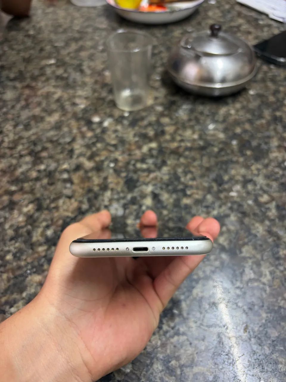 iPhone 11 64g branco - Foto 4