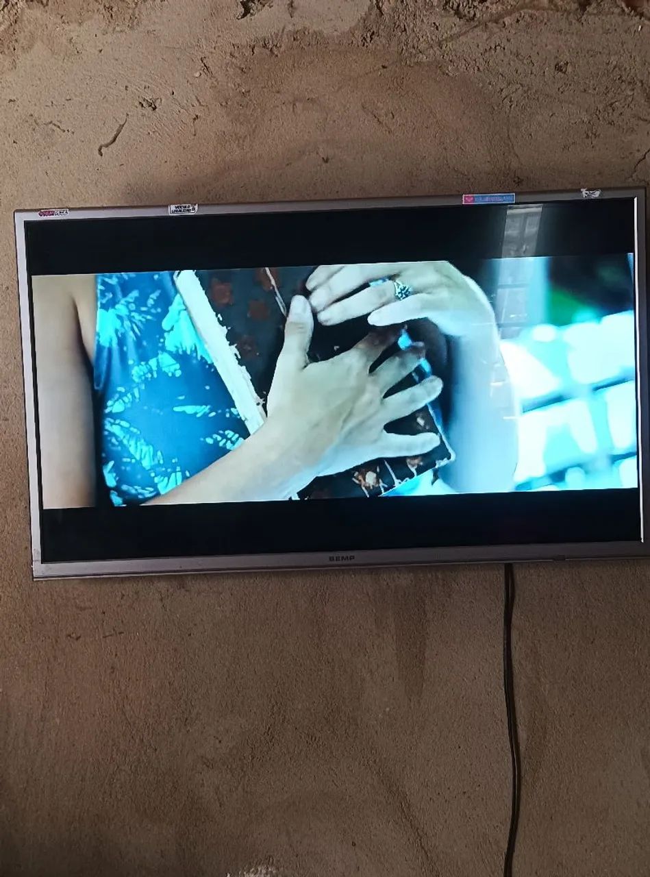 Tv 32 polegadas smart 650$ - Foto 3