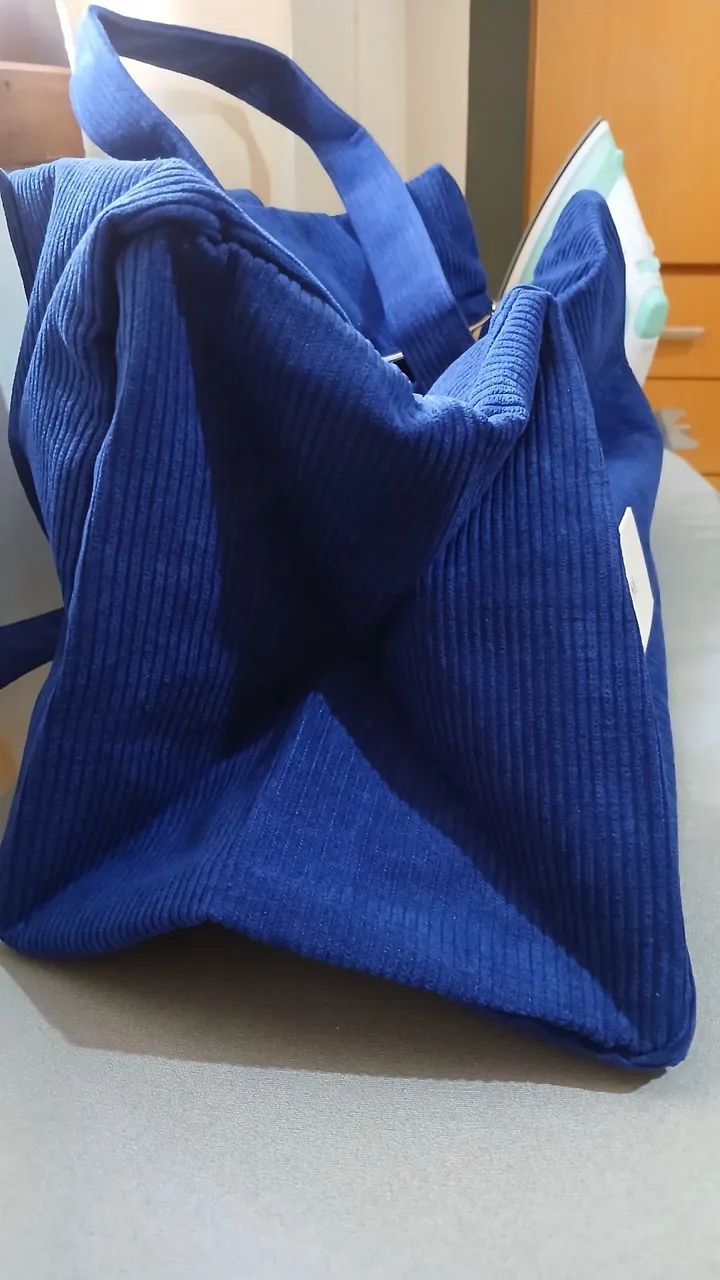 Bolsa estilosa Carolina Herrera - Foto 4