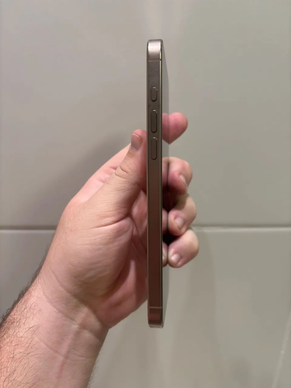 iPhone 16 pro max 256 - Foto 2