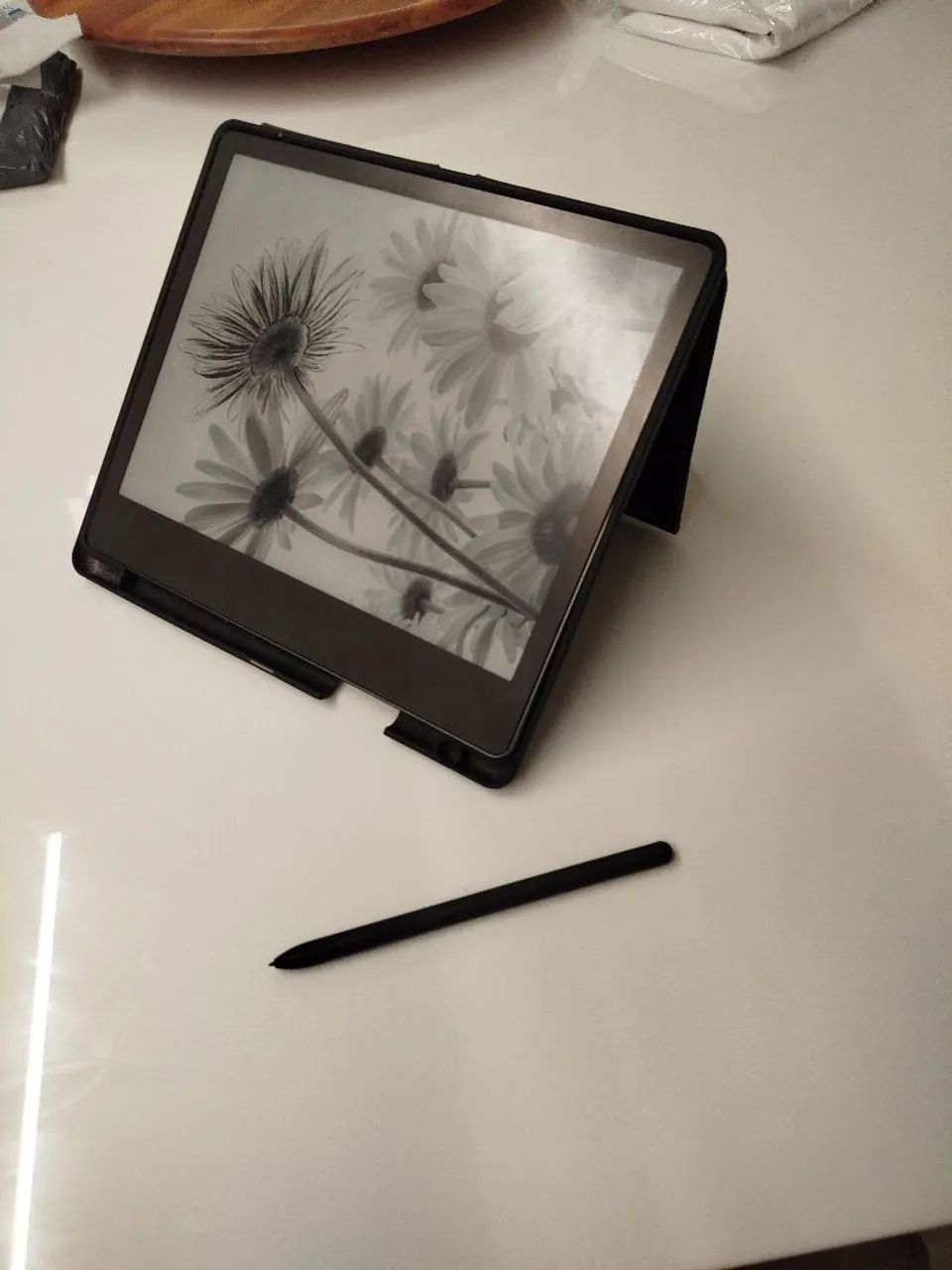 Amazon Kindle Scribe 32GB + Capa e Caneta (Ótimo Estado) - Foto 3