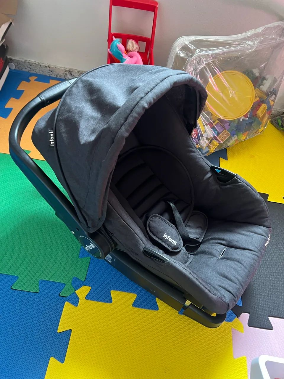 Vendo bebê conforto Infanti  - Foto 3