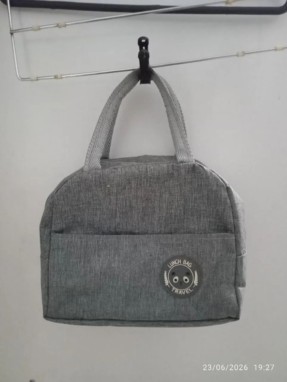 Bolsa pequena de colo para marmita
