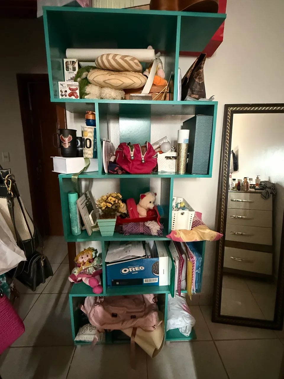 Vendo estante, cômoda e guarda roupa  - Foto 2