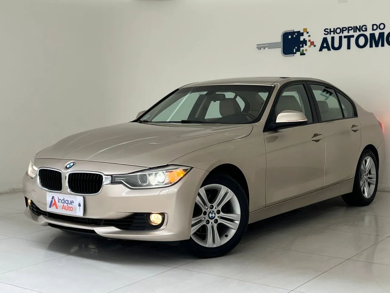 BMW 320I 2014