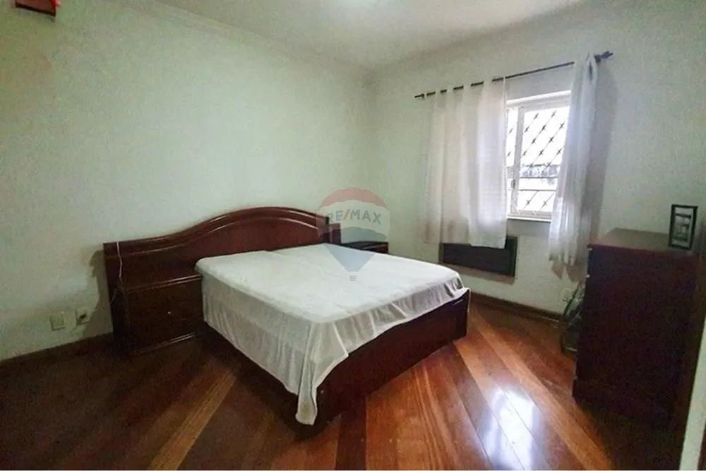 RE/MAX aluga imóvel comercial e/ou residencial, 250 m², com 5 quartos (3 suítes), 3 vagas, - Foto 11