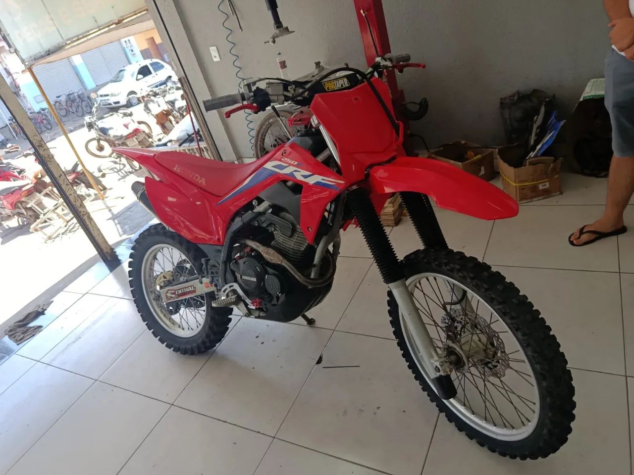 CRF 250f  - Foto 3