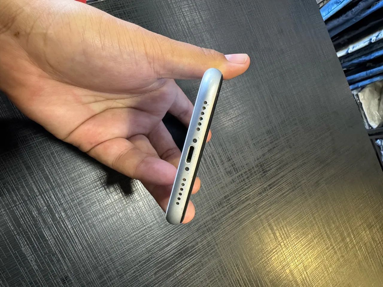 Iphone XR 128GB - Foto 2