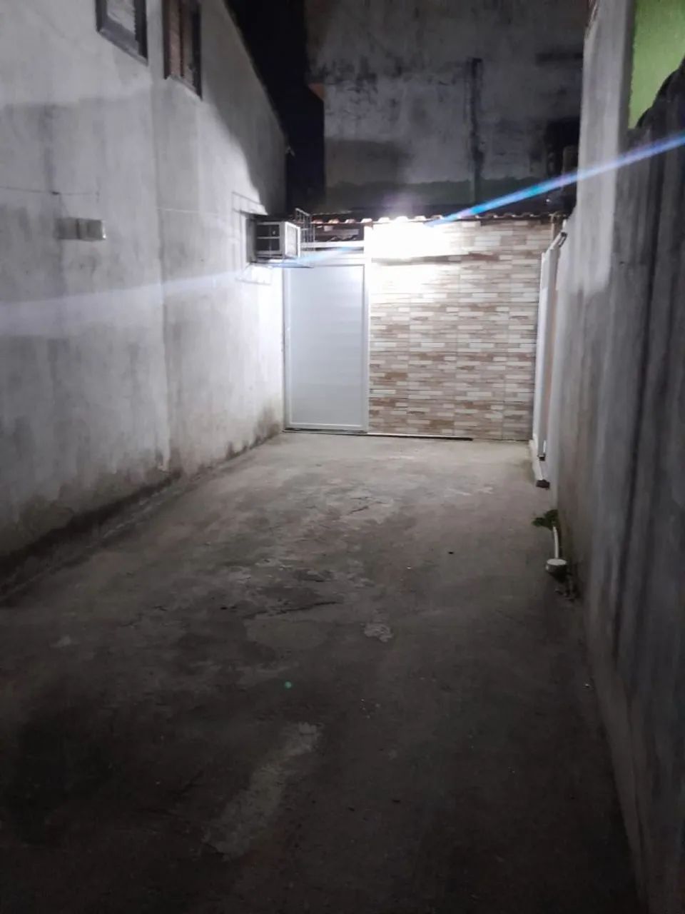 Casa linda  Baixei pra vender piso com 2 quartos e cisterna d 8mil  - Foto 4