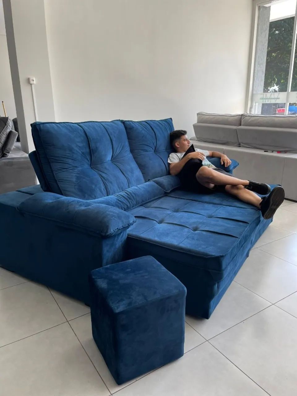 Sofá Dallas Retrátil e Reclinável Azul Sob Medida | Direto da Fábrica