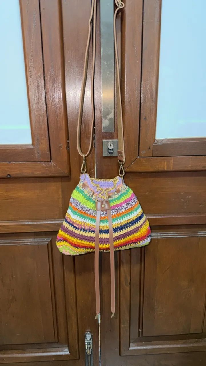 Bolsa Lindíssima de crochê  - Foto 2