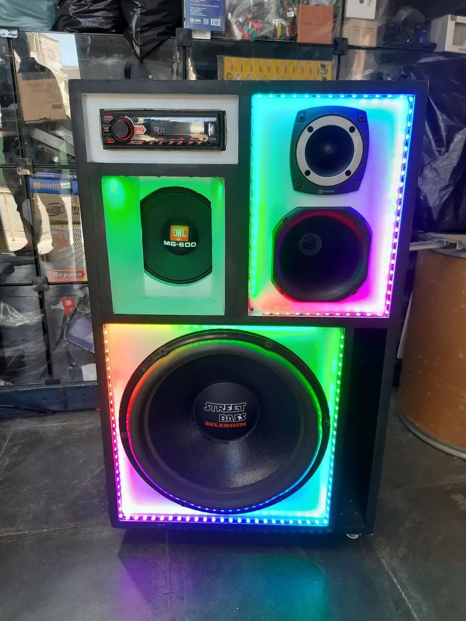 Caixa bob 15" som pioneer e sub selenium