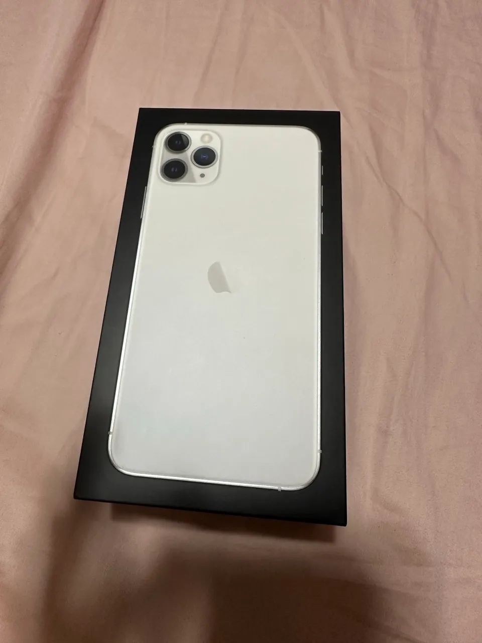 iPhone 11 Pro Max 256 - Foto 3