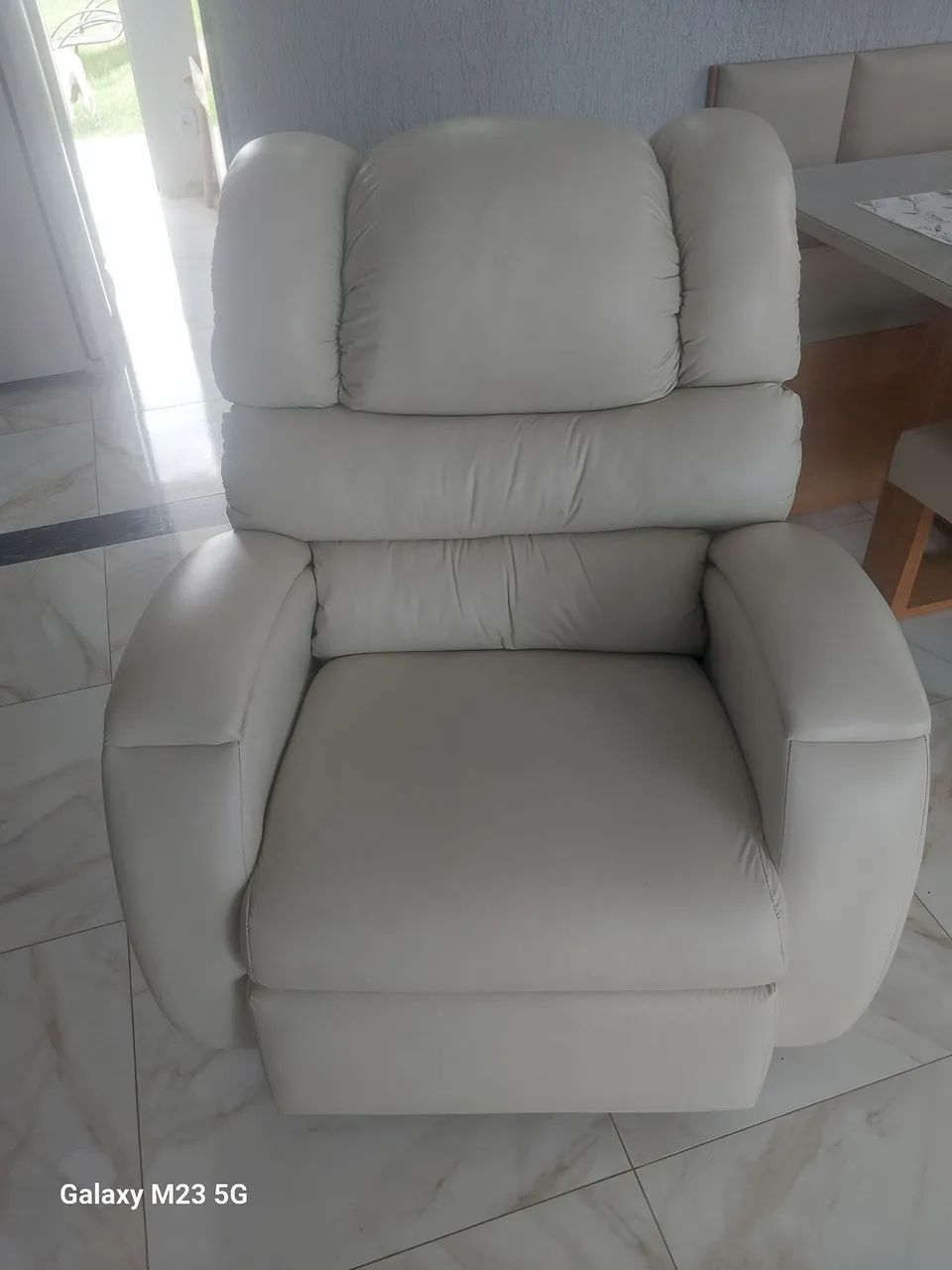 Poltrona reclinável