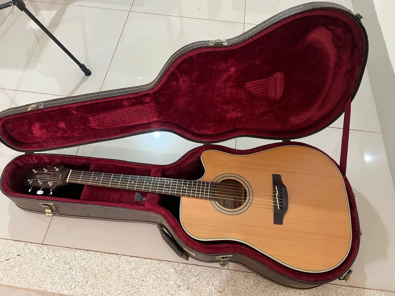 Violão Takamine GD 20 com case