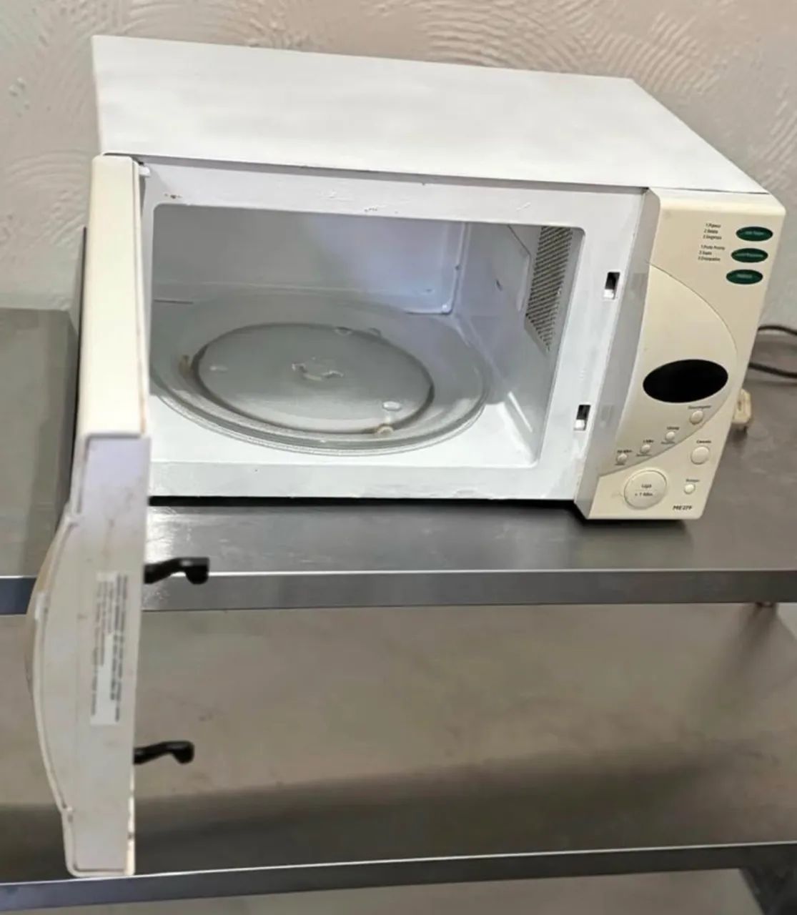 Microondas Eletrolux 27 litros - Foto 2
