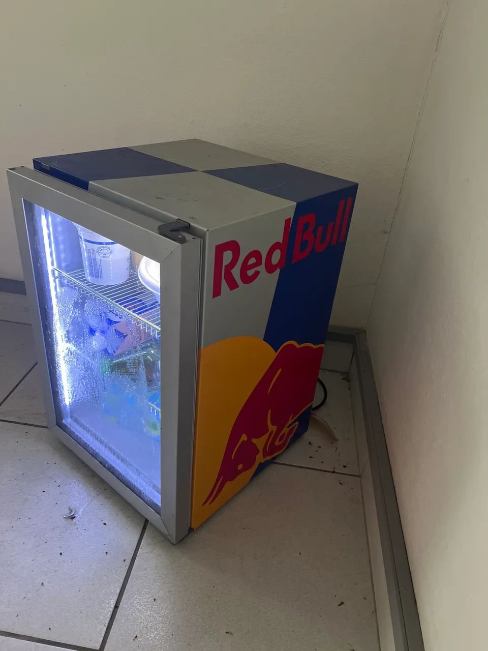 Frigo bar da Red Bull  - Foto 3