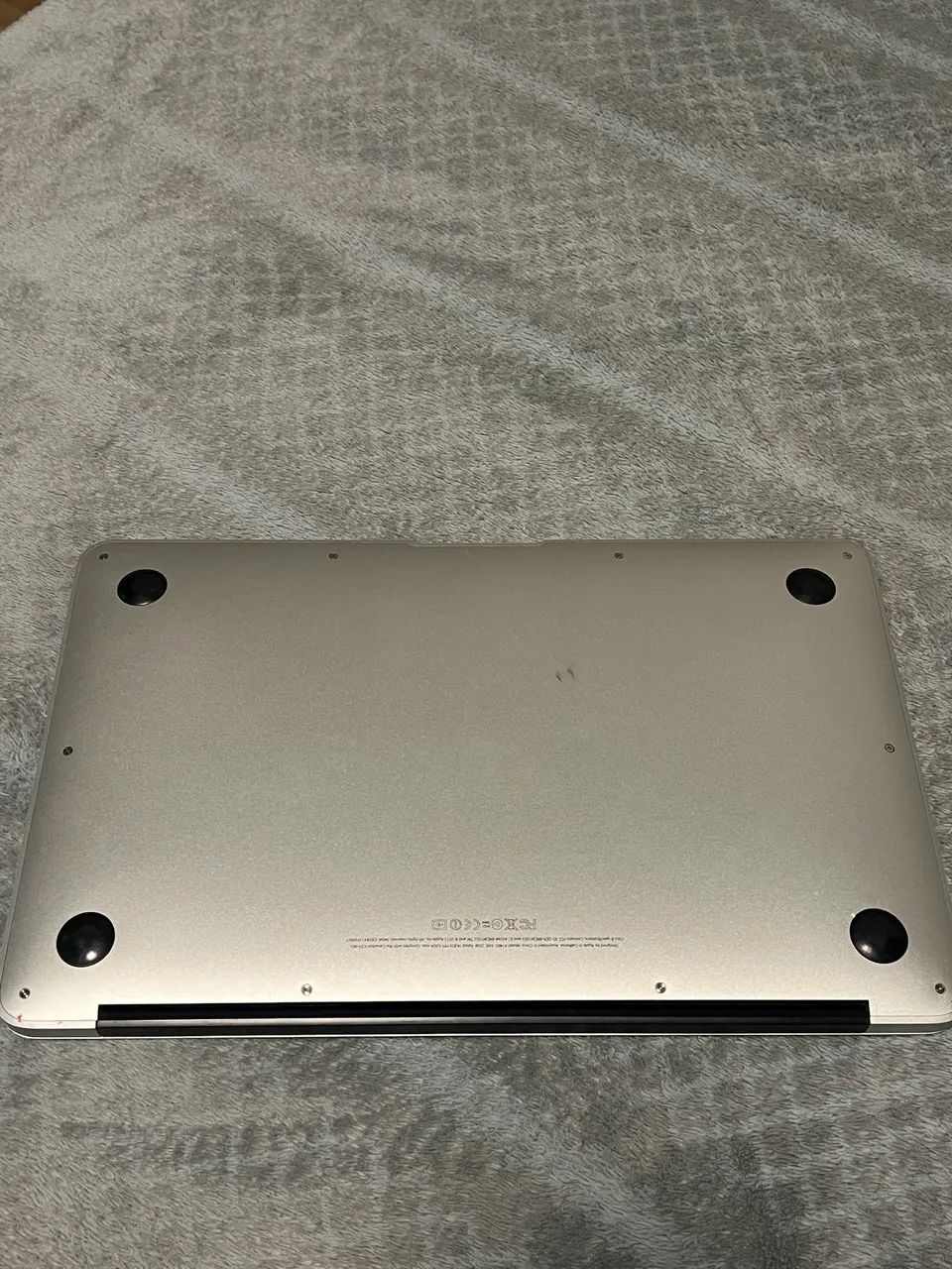 Apple MacBook Air 11 polegadas  2012 com DEFEITO (prateado) - Foto 5