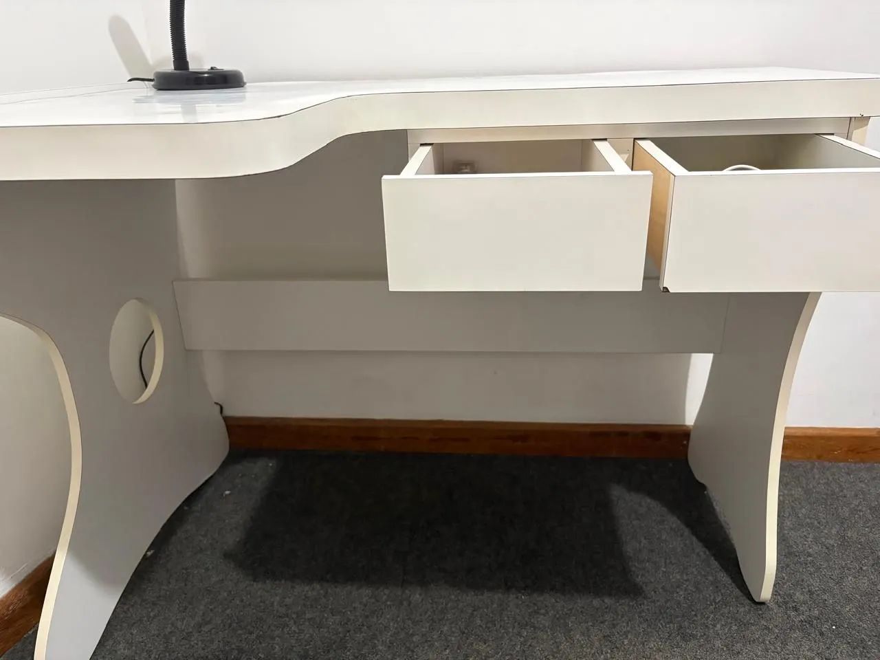 Mesa de escritório Branca Madeira - Foto 4