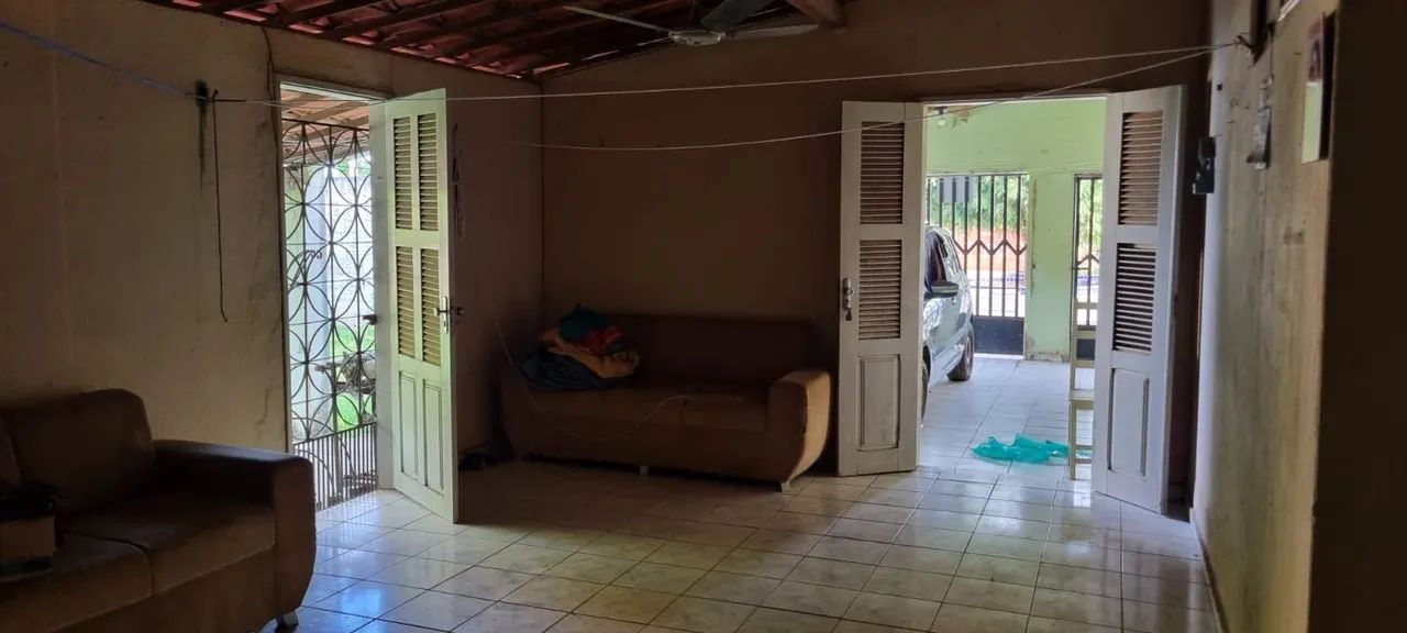 Casa com terreno grande - Foto 5