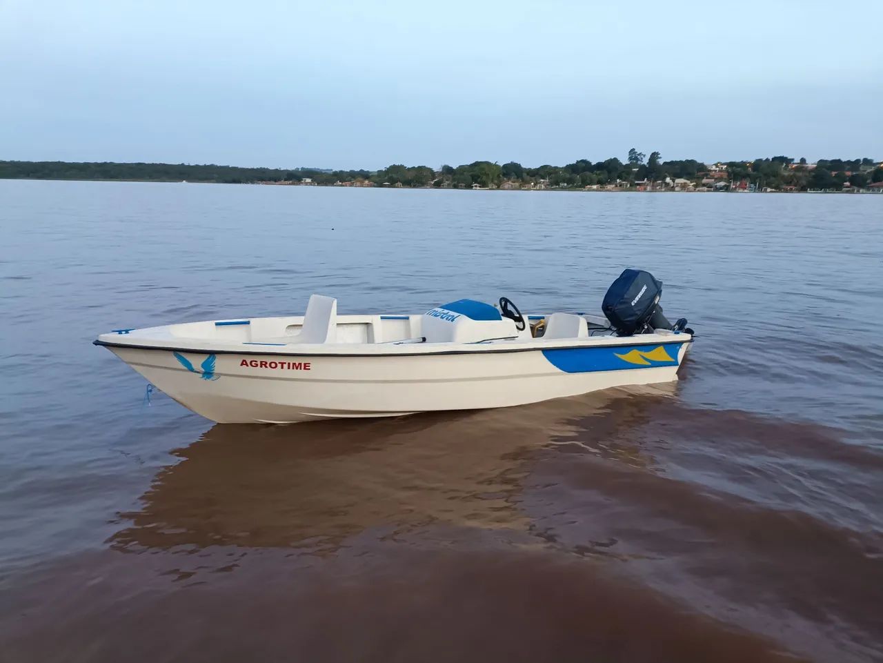 LANCHA MISTRAL