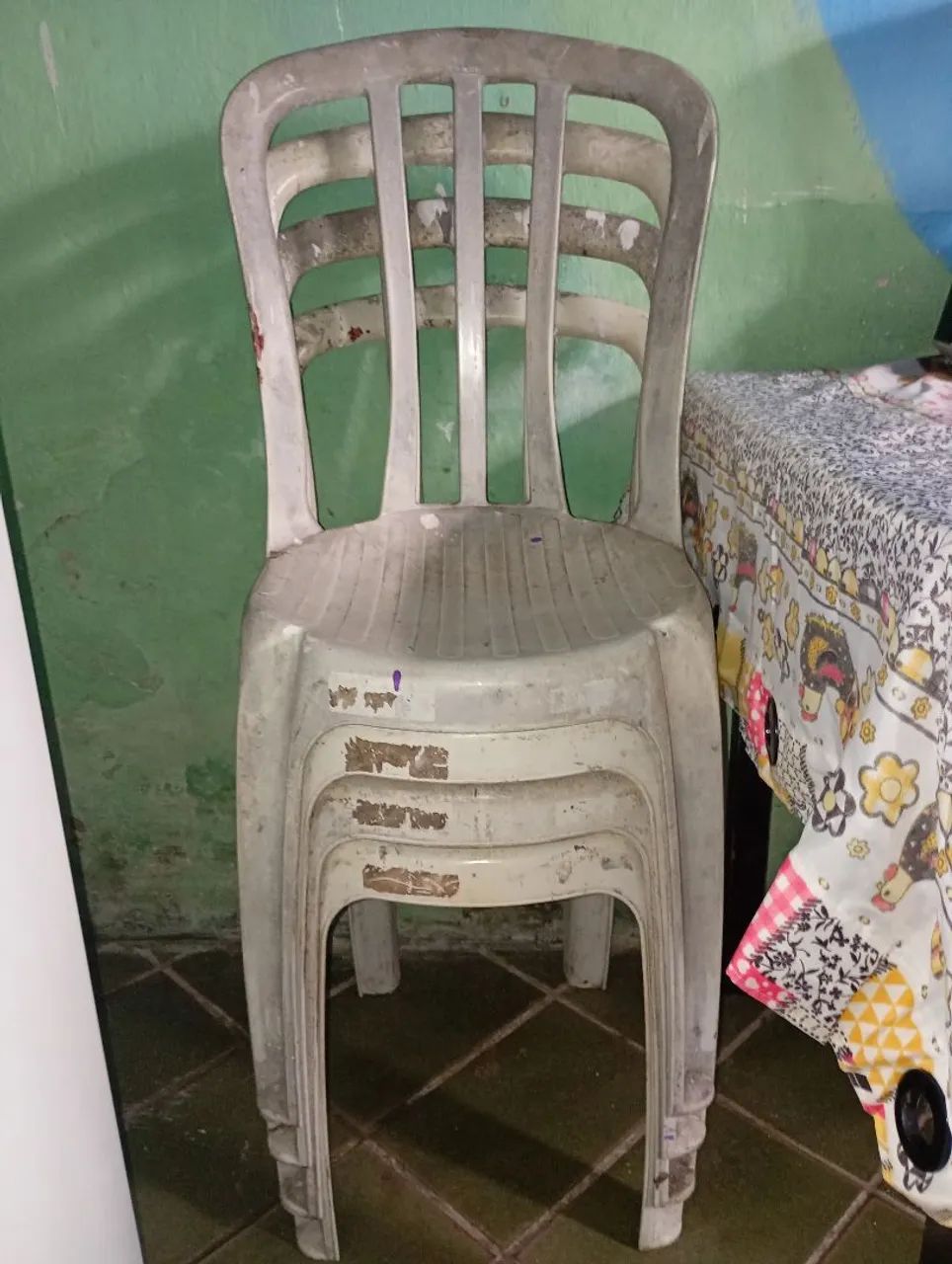 Cadeiras prástico - Foto 2