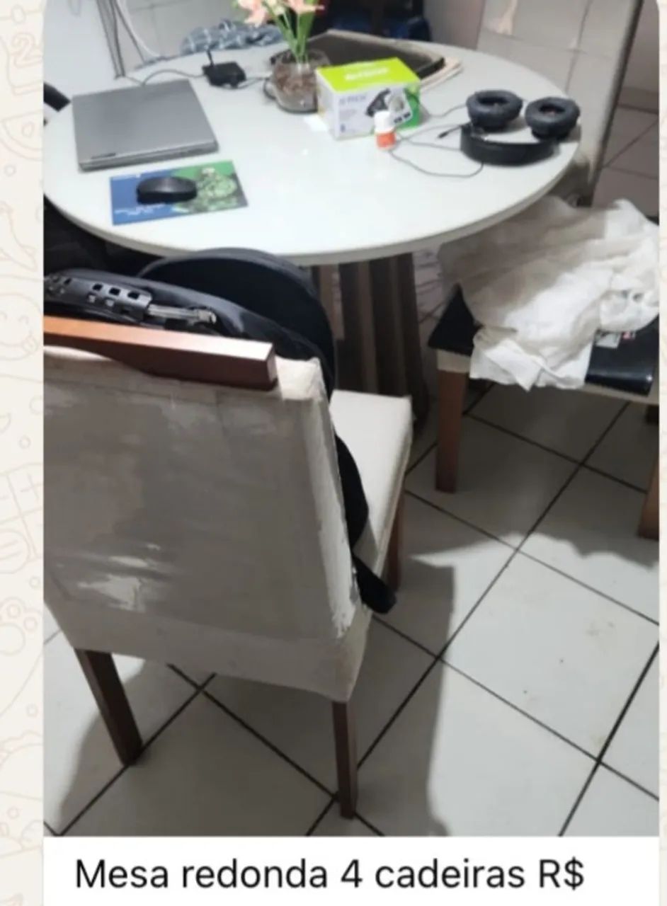 Mesa de jantar redonda 