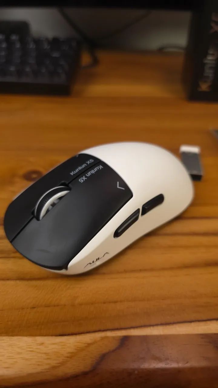 Aula Kunlun X5 mouse magnetico