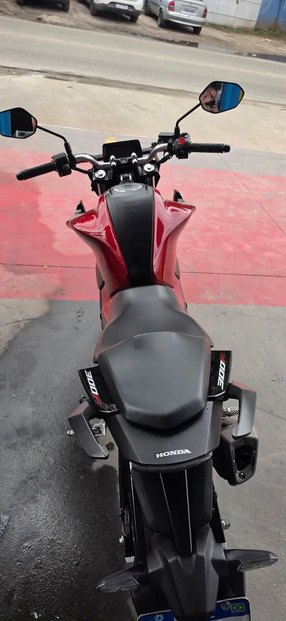 CB 300F  - Foto 4
