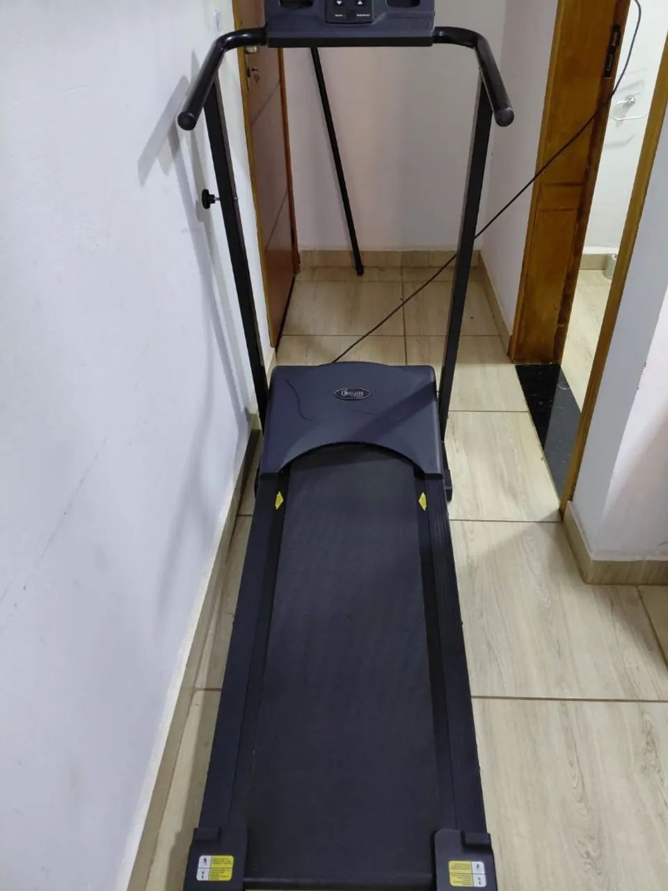 Esteira elétrica dream fitness usada poucas vezes , está em estado de nova !! - Foto 2