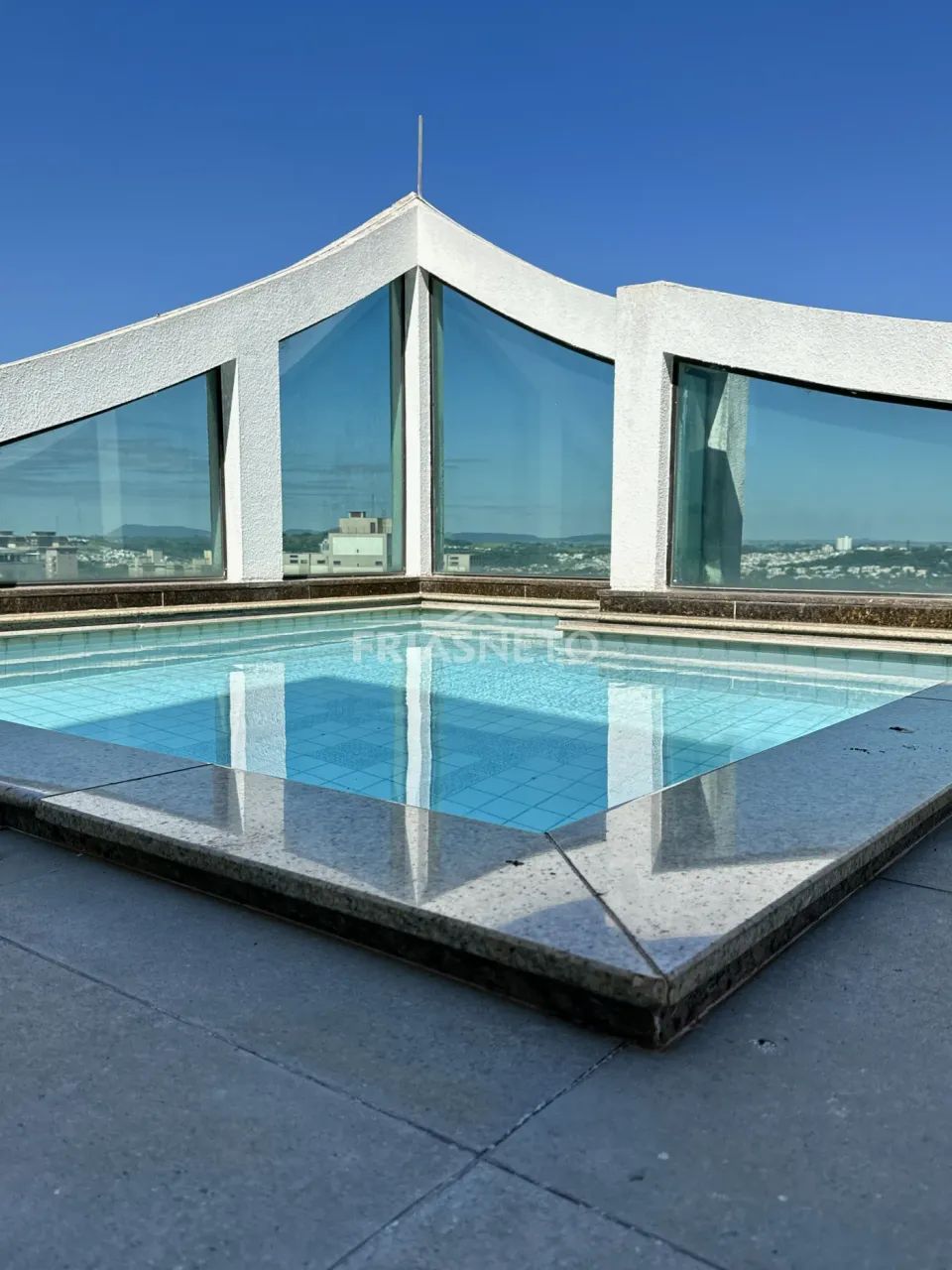 cobertura duplex com piscina a venda