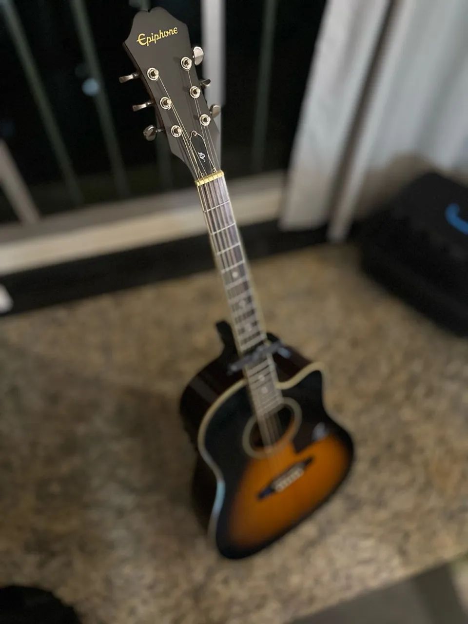 Violão Epiphone AJ-220SCE/VS - Foto 3