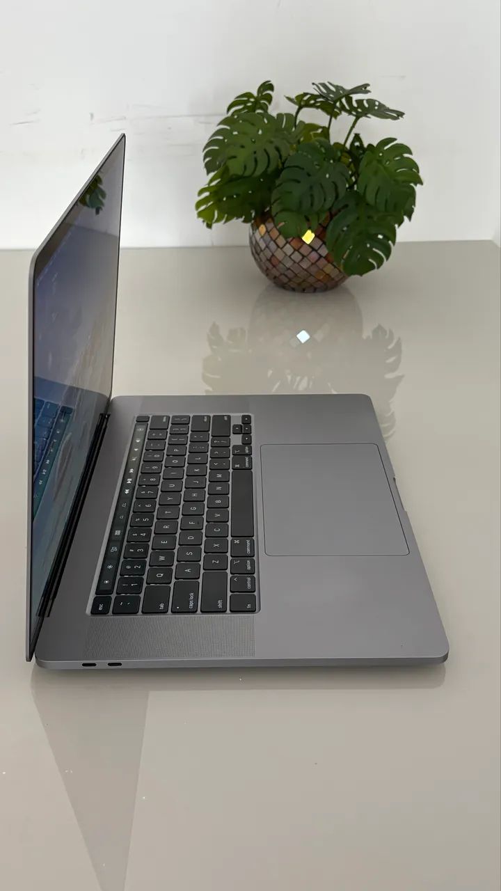 MacBook Pro Retina 2019 16