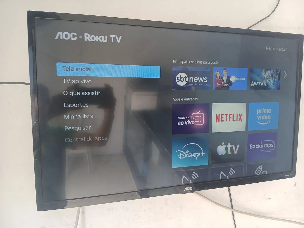 Vendo tv aoc roku tv de 32 polegadas no precinho  - Foto 2