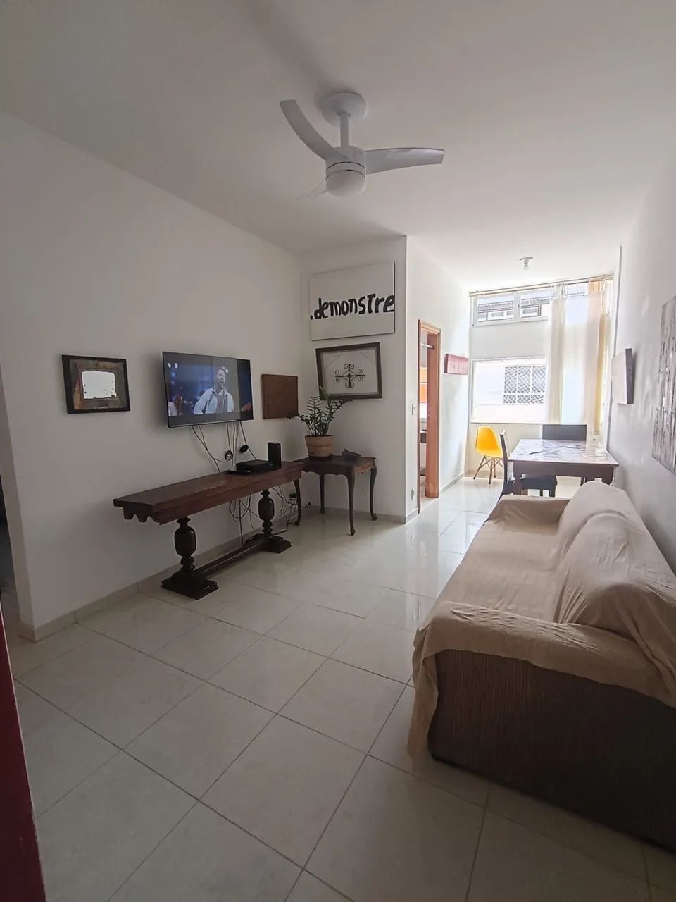Apartamento COPACABANA, metrô, 1 minuto da praia, estacionamento, porteiro 24 horas! - Foto 12