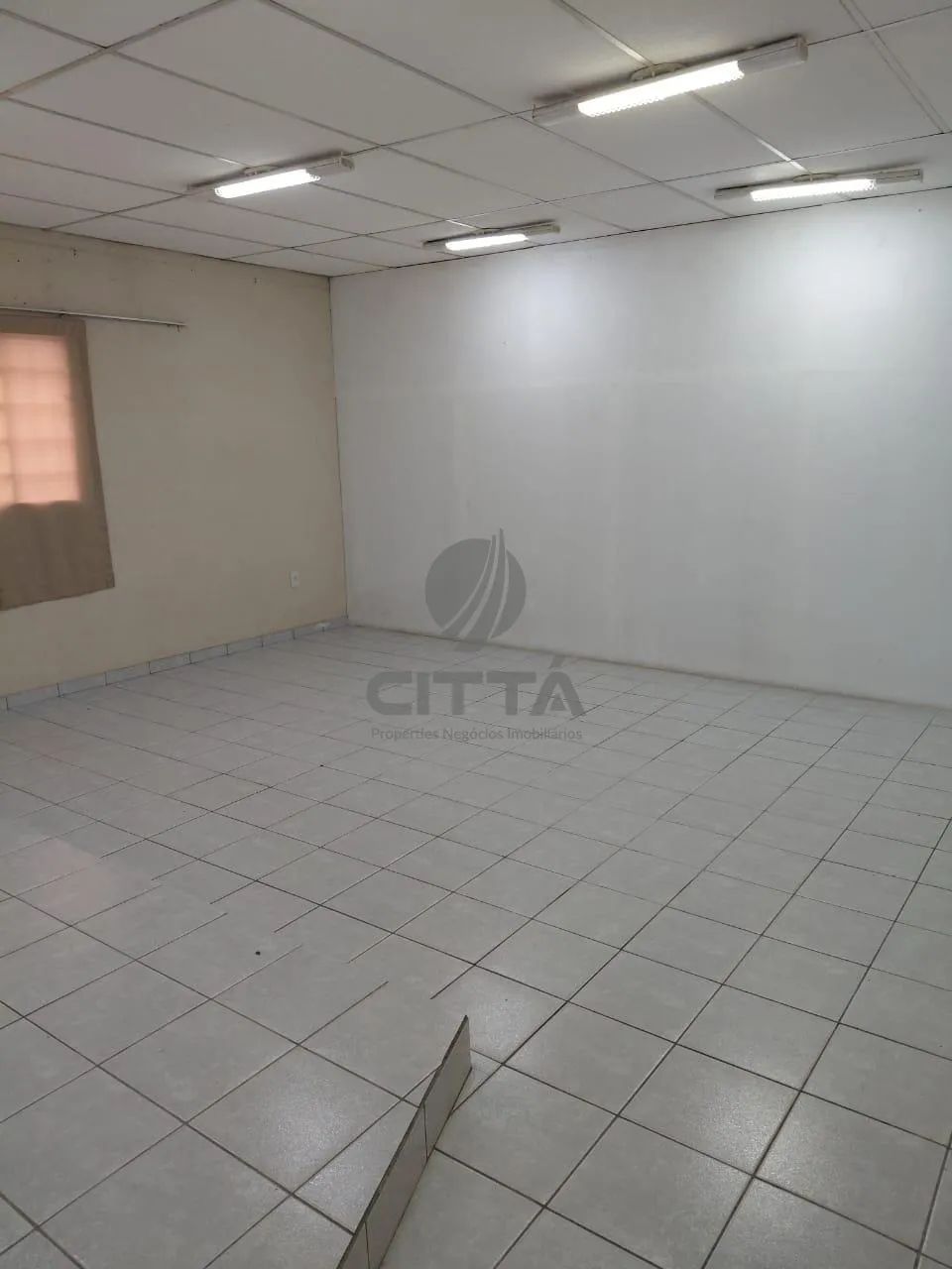 Salão/prédio para locação no bairro Portal do Morumbi em São Paulo/SP. - Foto 2