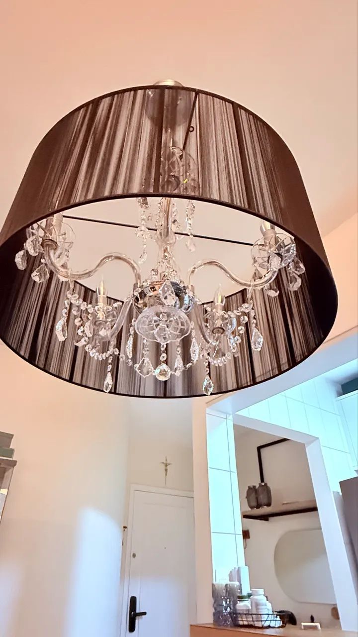 Lustre candelabro com cúpula preta - Foto 5