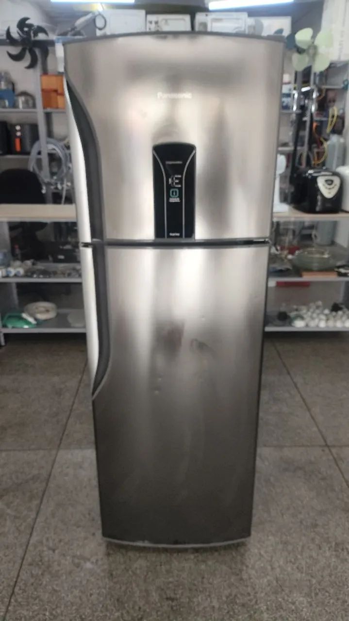 Geladeira Panasonic Inox 