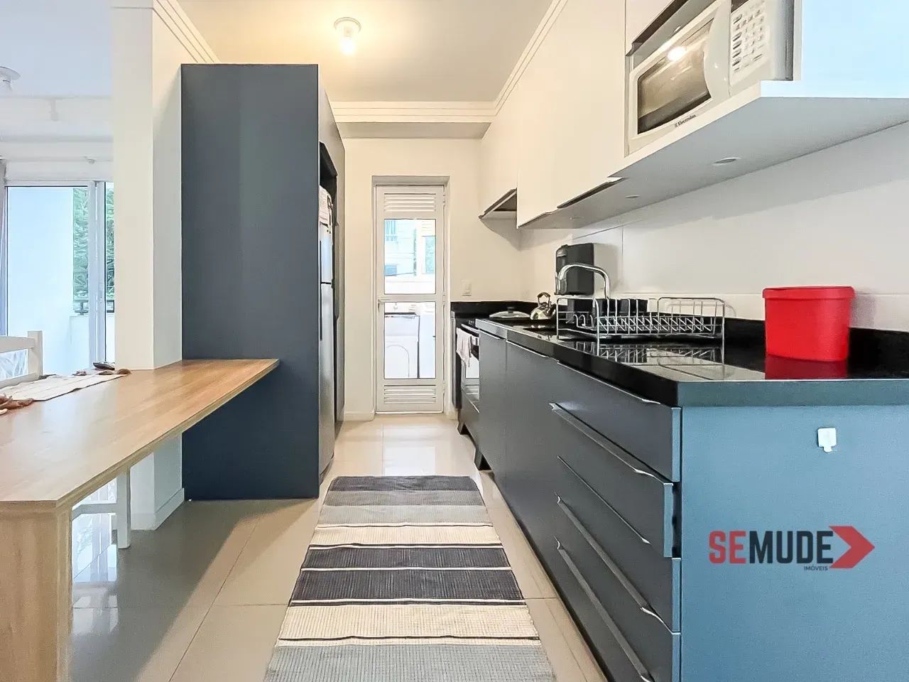 Apartamento 2 dormitórios 2 vagas próximo a UFSC - Foto 9