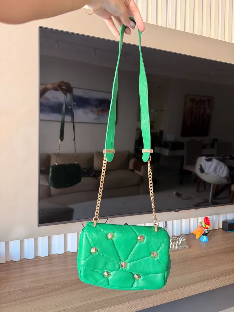Bolsa ZARA verde e dourado - Foto 2
