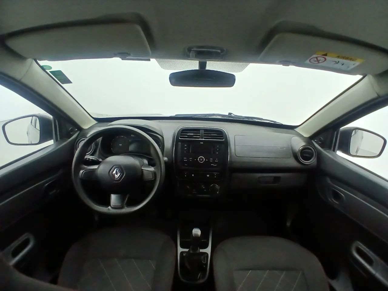 Renault Kwid 1.0 Zen, foto 15 de 18