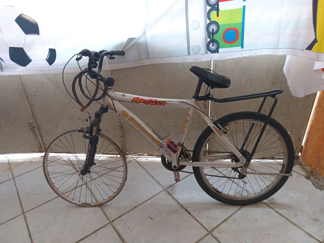 Vendo bicicleta de alumínio  - Foto 2
