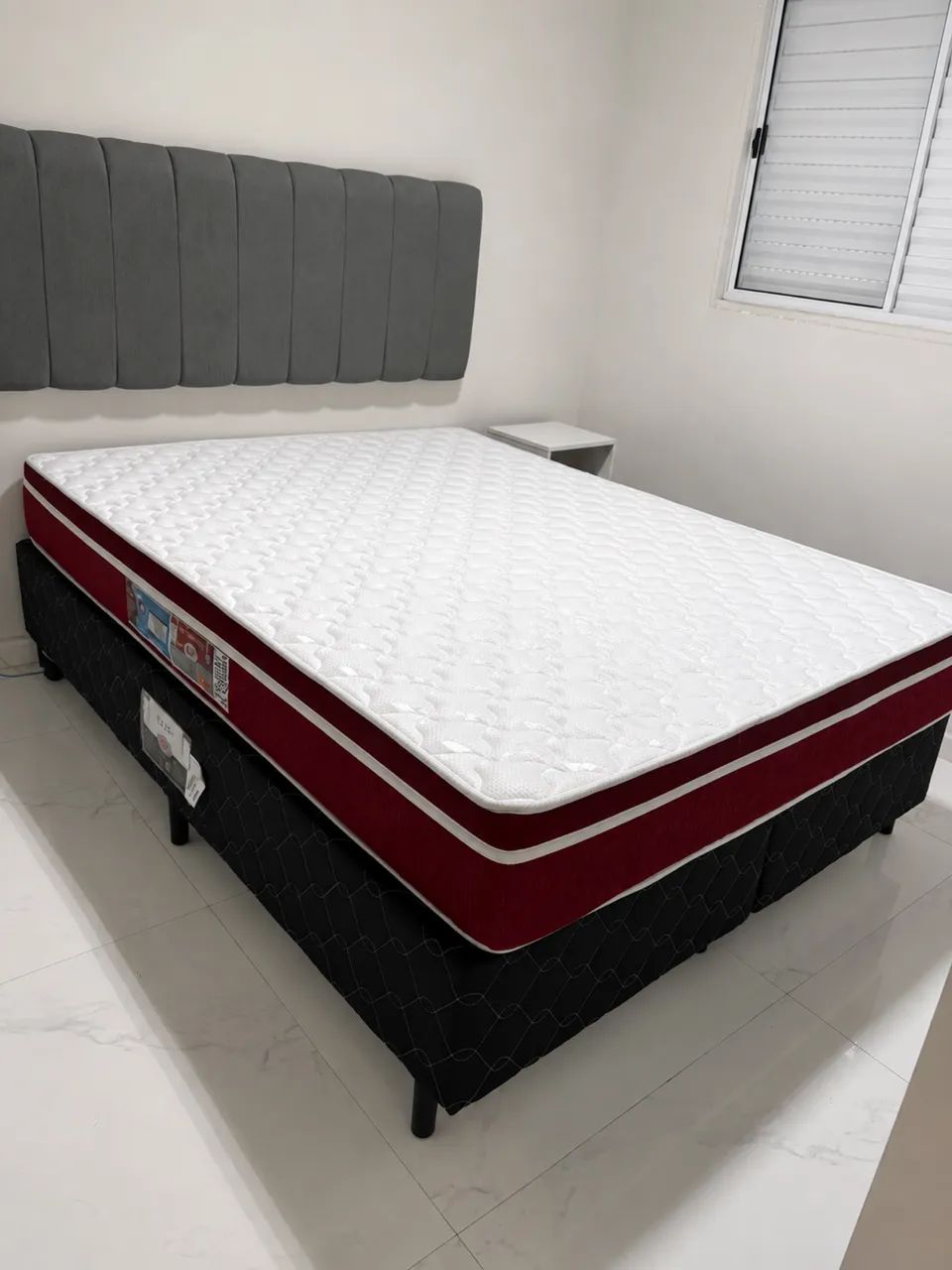 Cama Box e Colchão Queen Size Casal Castor 