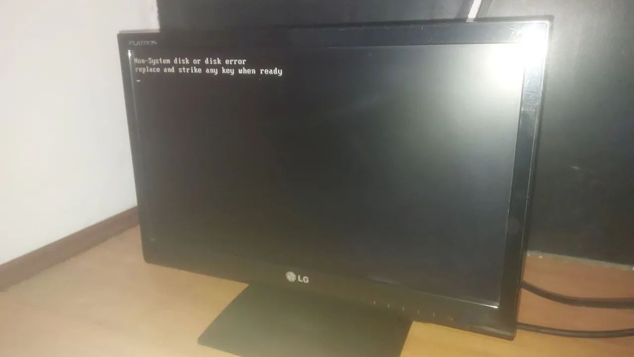 Monitor LG Flatron E1941-S 18,5" - Foto 3