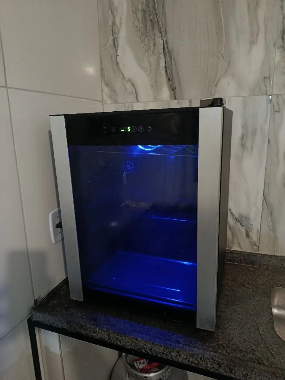 ADEGA PARA VINHOS INOX - Foto 2