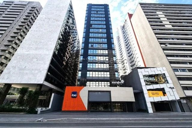 Conjunto Comercial Mobiliado na Av. Paulista 132m²